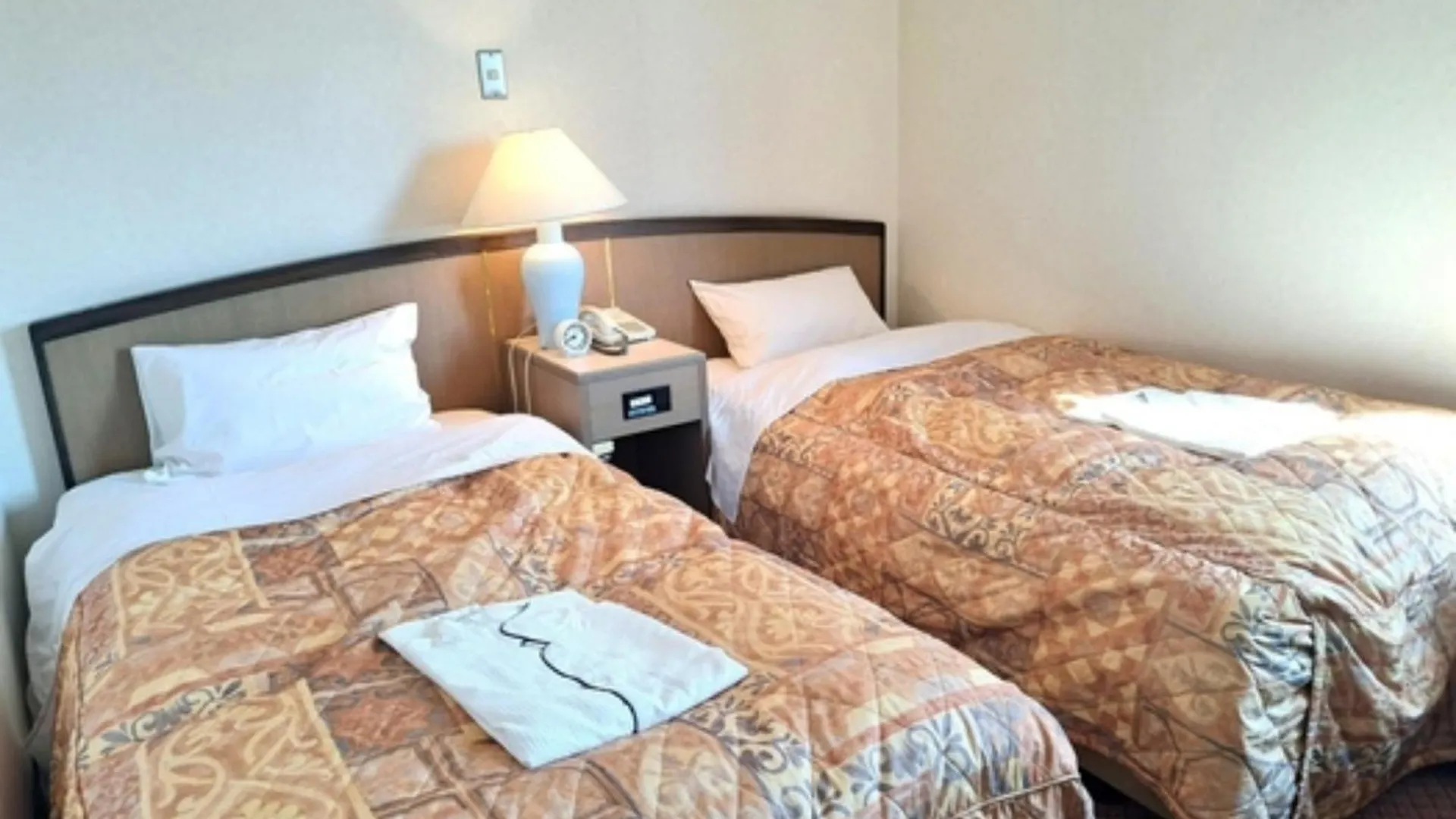 Hotel Tetora Higashimuroran - Vacation Stay 75811V contacts